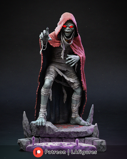 Mummified Sorcerer - 1/10 Scale Statue